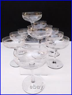 10 COUPES à Champagne en CRISTAL Gravé Ancien H 12.5 cm BACCARAT-ST LOUIS 10 COUPES à Champagne en CRISTAL Gravé Ancien H 12.5 cm BACCARAT-ST LOUIS