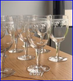 10 Verres A Eau Ou A Vin En Cristal Gravé Degagé A L'acide Baccarat 19eme