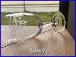 10 Verres A Eau Ou A Vin En Cristal Gravé Degagé A L'acide Baccarat 19eme 10 Verres A Eau Ou A Vin En Cristal Gravé Degagé A L'acide Baccarat 19eme