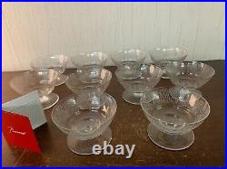 10 coupes à champagne modèle Lully en cristal de Baccarat (prix à la pièce) 10 coupes à champagne modèle Lully en cristal de Baccarat (prix à la pièce)