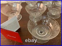 10 coupes à champagne modèle Lully en cristal de Baccarat (prix à la pièce) 10 coupes à champagne modèle Lully en cristal de Baccarat (prix à la pièce)