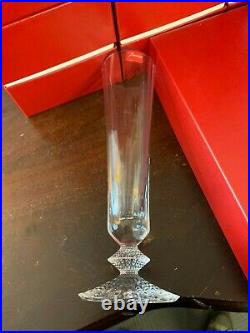 10 flûtes à champagne modèle Mille nuit en cristal de Baccarat (prix à la pièce)