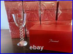 10 verres modèle Véga en cristal de Baccarat(prix à la pièce) h 22 cm