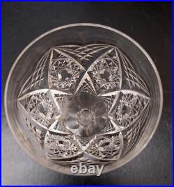 11 VERRES à EAU en CRISTAL TAILLE, Haut 18 cm BACCARAT, SAINT LOUIS