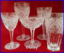 11 VERRES à EAU en CRISTAL TAILLE, Haut 18 cm BACCARAT, SAINT LOUIS