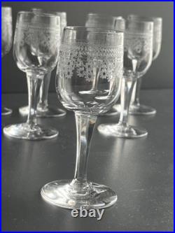 11 Verres À Liqueur En Cristal Baccarat Modelé Pompadour
