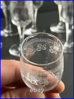 11 Verres À Liqueur En Cristal Baccarat Modelé Pompadour