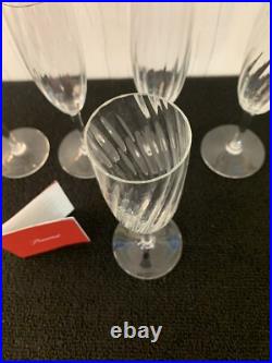 11 flutes à champagne modèle Livourne en cristal de Baccarat (prix à la pièce)