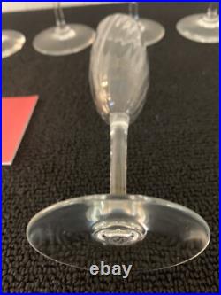 11 flutes à champagne modèle Livourne en cristal de Baccarat (prix à la pièce)
