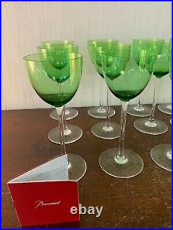 11 verres modèle Perfection vert clair en cristal de Baccarat (prix à la pièce)