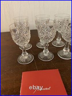 12 verres à digestif modèle Colbert cristal de Baccarat h 9 cm(prix la pièce)