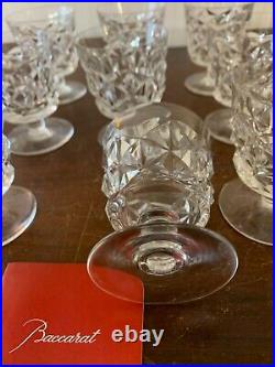 12 verres à vin modèle Muret en cristal de Baccarat (prix à la pièce)