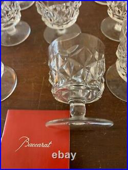 12 verres à vin modèle Muret en cristal de Baccarat (prix à la pièce)