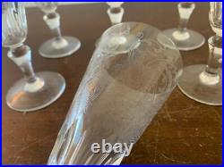 15 flûtes à champagne modèle Parme en cristal de Baccarat (prix à la pièce) 15 flûtes à champagne modèle Parme en cristal de Baccarat (prix à la pièce)