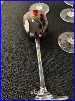 15 verres modèle Perfection rouge en cristal de Baccarat (prix 1 verre)