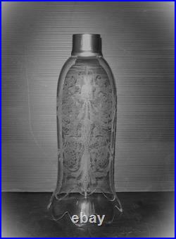 1687 baccarat grand photophore gravé hauteur 27,5 cm x 12 cm signé