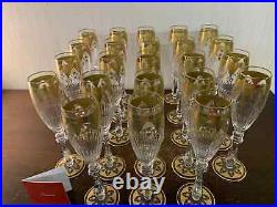 16 flûtes à champagne modèle prestige en cristal de Baccarat (prix à la pièce)