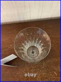 16 verres à eau modèle en cristal de BaccaraT (prix à la pièce)