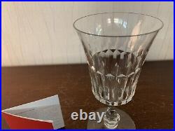 16 verres à eau modèle en cristal de BaccaraT (prix à la pièce)