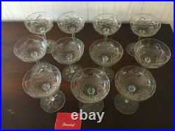 17 coupes à champagne modèle Hyères en cristal de Baccarat (prix à la pièce)