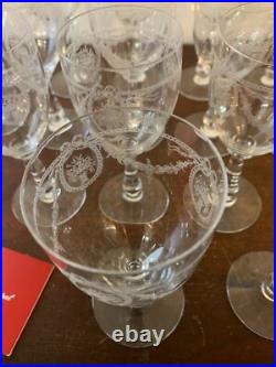 17 verres à eau gravés fleuri cristal de Baccarat (prix à la pièce)