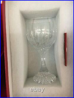 17 verres à vin blanc modèle Massena cristal de Baccarat h15 cm(prix à la pièce)