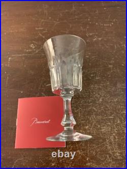 18 verres à vin blanc modèle Navarre en cristal de Baccarat (prix à la pièce)