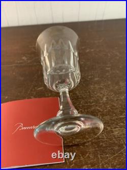 18 verres à vin blanc modèle Navarre en cristal de Baccarat (prix à la pièce)