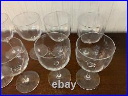 19 verres à eau modèle Montaigne optique cristal de Baccarat prix à la pièce 19 verres à eau modèle Montaigne optique cristal de Baccarat prix à la pièce