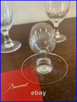 19 verres à vin modèle Passy en cristal de Baccarat (prix à la pièce)