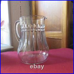 1 broc pichet cruche en cristal de baccarat modèle Piccadilly ou Buckingham 2 1 broc pichet cruche en cristal de baccarat modèle Piccadilly ou Buckingham 2