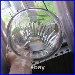 1 broc pichet cruche en cristal de baccarat modèle Piccadilly ou Buckingham 2 1 broc pichet cruche en cristal de baccarat modèle Piccadilly ou Buckingham 2