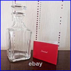 1 carafe à liqueur en cristal de baccarat modèle Harcourt H 21,5 cm signée