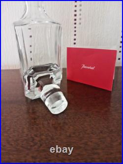 1 carafe à liqueur en cristal de baccarat modèle Harcourt H 21,5 cm signée