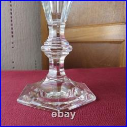 1 flute a champagne en cristal de baccarat modèle Harcourt H 17,8 cm signée