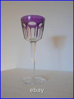1 verre à vin du Rhin cristal Baccarat modèles Harcourt couleur Violet 19cm