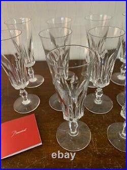 23 flûtes à champagne modèle Polignac en cristal de Baccarat (prix à la pièce)