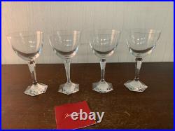 24 verres à vin modèle Opéra en cristal de Baccarat (prix à la pièce)