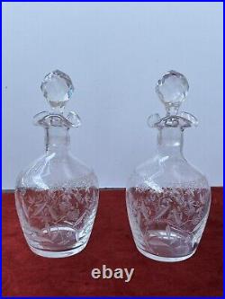 2 Carafes À Liqueur En Cristal Gravé Baccarat St Louis