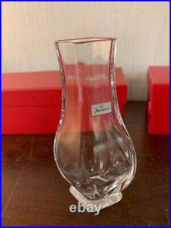 2 vases en cristal de Baccarat (prix à la pièce)
