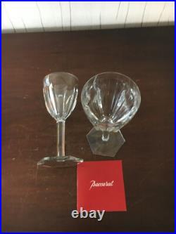30 verres à vin blanc Compiègne cristal de Baccarat H 14.5 cm(prix à la pièce)