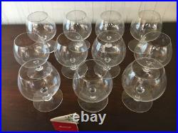 33 verres à cognac en cristal de Baccarat (prix à la pièce)