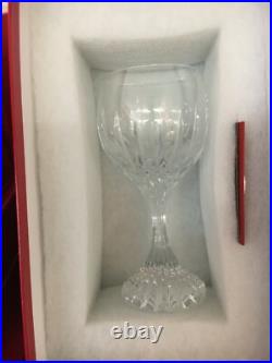 34 verres à vin rouge modèle Massena cristal Baccarat h 16 cm(prix à la pièce)