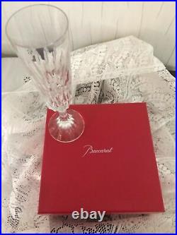38 flûtes a champagne Assas en cristal de Baccarat (prix à la pièce)