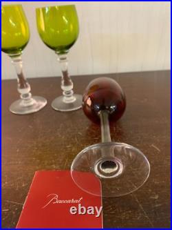 3 verres couleur en cristal de Baccarat (prix à la pièce)