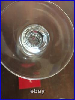 40 flûtes modèle Sévigné en cristal de Baccarat (prix à la pièce) 40 flûtes modèle Sévigné en cristal de Baccarat (prix à la pièce)