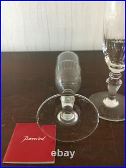 41 flûtes à champagne modèle Renaissance en cristal de Baccarat /prix à la pièce