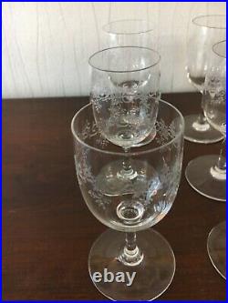 43 verres à eau modèle Sevigné cristal Baccarat h 15 cm (prix à la pièce)