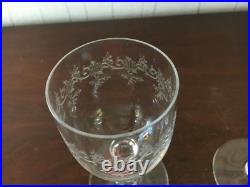 44 verres à vin rouge modèle Sevigné cristal Baccarat h 14 cm (prix à la pièce)