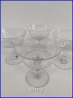 4 Coupes À Champagne En Cristal De Baccarat, Modele Champigny. Vers 1910-1920 4 Coupes À Champagne En Cristal De Baccarat, Modele Champigny. Vers 1910-1920